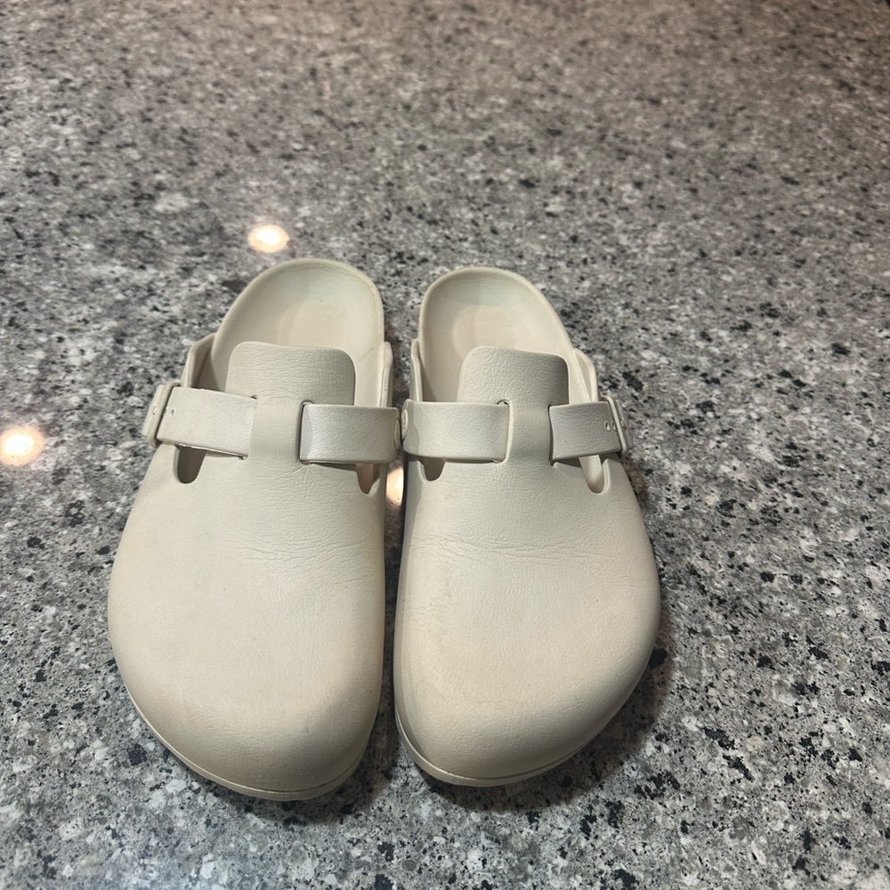 Birkenstock rubber clogs